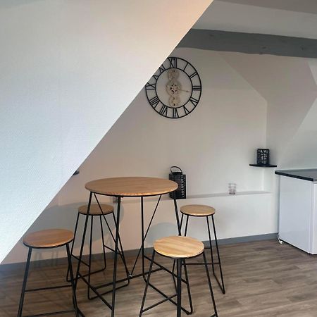 Superbe Loft Neuf - 1 Chambre- Face Au Chateau Sedan Exterior photo